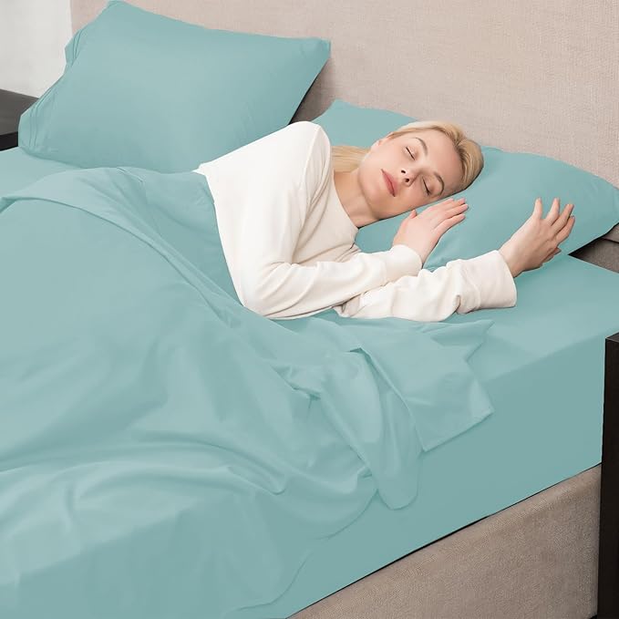 Mejoroom King Size Sheet Set - Soft Microfiber Bed Sheets,Deep Pocket Fitted Sheet, Soft, Breathable, Wrinkle & Fade Resistant - 4 Piece (King, Grayish Green)
