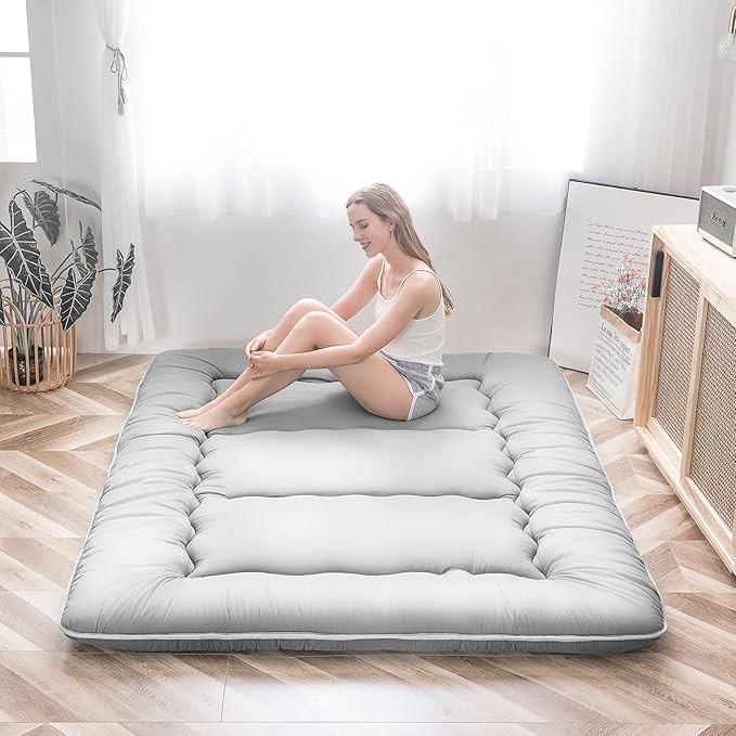 MAXYOYO Japanese Floor Mattress, Thicken Daybed Futon Sleeping Pad Foldable Roll Up Mattress Boys Girls Dormitory Floor Lounger Bed Couches and Sofas, Grey, Twin Size