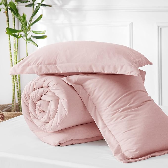 Bedsure Queen Comforter Set - Pink Soft Bedding for All Seasons, Cationic Dyed Bed Set, 3 Pieces, 1 Queen Size Comforter (90"x90") and 2 Pillow Shams (20"x26"+2")