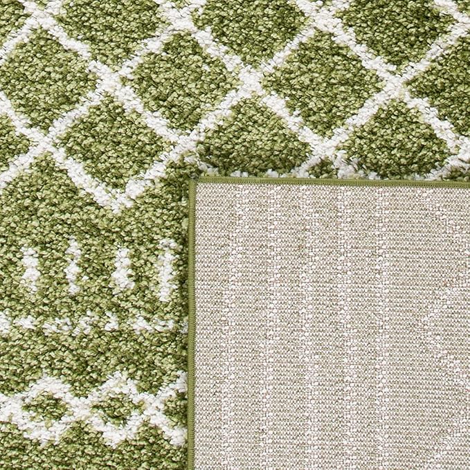 SAFAVIEH Arizona Shag Collection Area Rug - 6'7" x 9'2", Green & Ivory, Moroccan Design, Non-Shedding & Easy Care, 1.6-inch Thick Ideal for High Traffic Areas in Living Room, Bedroom (ASG741X)