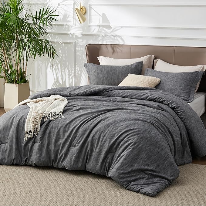 Bedsure Full Comforter Set - Charcoal Grey Soft Bedding for All Seasons, Cationic Dyed Bed Set, 3 Pieces, 1 Full Size Comforter (82"x86") and 2 Pillow Shams (20"x26"+2")