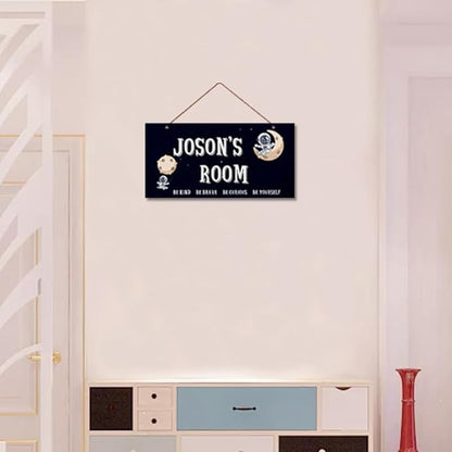 Personalized Astronaut Sign Custom Name Decoration Exquisite Decorative Signs for Kids Room Wall Art Decor Outer Space Themed Decor Nursery Decor For Boys Room