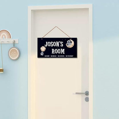 Personalized Astronaut Sign Custom Name Decoration Exquisite Decorative Signs for Kids Room Wall Art Decor Outer Space Themed Decor Nursery Decor For Boys Room