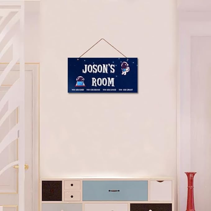 Personalized Astronaut Sign Door Art Decoration Exquisite Decorative Signs Custom Name for Nursery Bedroom Kids Room Wall Art Decor Outer Space Theme Decor For Boys Room