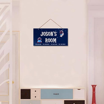 Personalized Astronaut Sign Door Art Decoration Exquisite Decorative Signs Custom Name for Nursery Bedroom Kids Room Wall Art Decor Outer Space Theme Decor For Boys Room