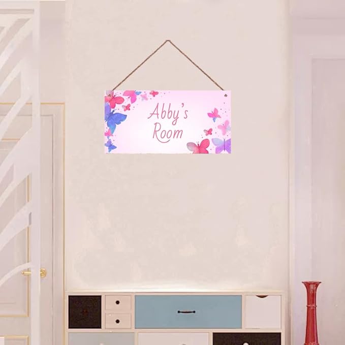 Customized Butterfly Signs for Girls Room Bedroom Door Pink Hanging Sign for Little Man Cave Custom Baby Name Door Hanger Baby Nursery Room Fantasy Kids Room Décor