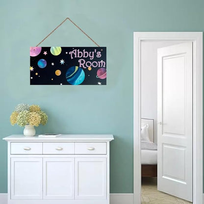 Personalized Galaxy Star Sign Solar System Signs Custom Name Decoration Exquisite Decorative Signs for Kids Room Baby Nursery Door Wall Art Decor Outer Space Themed Decor For Girls Bedroom Boys Room