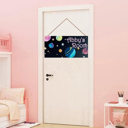 Personalized Galaxy Star Sign Solar System Signs Custom Name Decoration Exquisite Decorative Signs for Kids Room Baby Nursery Door Wall Art Decor Outer Space Themed Decor For Girls Bedroom Boys Room