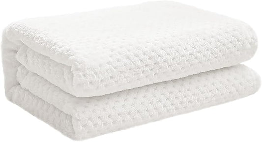 Exclusivo Mezcla Fleece Throw Blanket, Super Soft and Warm Blankets for Couch, Sofa and Bed Waffle Textured, Cozy, Fuzzy and Lightweight (Off White, 40x50 Inches)