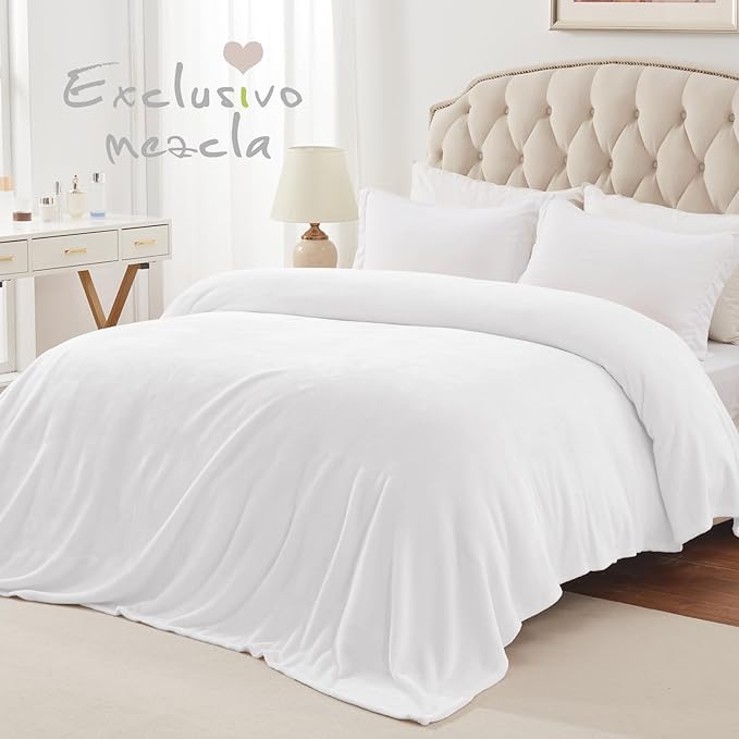 Exclusivo Mezcla Fleece Blanket Queen Size for Bed, Super Soft and Warm, All Season Use, Cozy, Plush, Lightweight, 90x90 Inches, Pure White