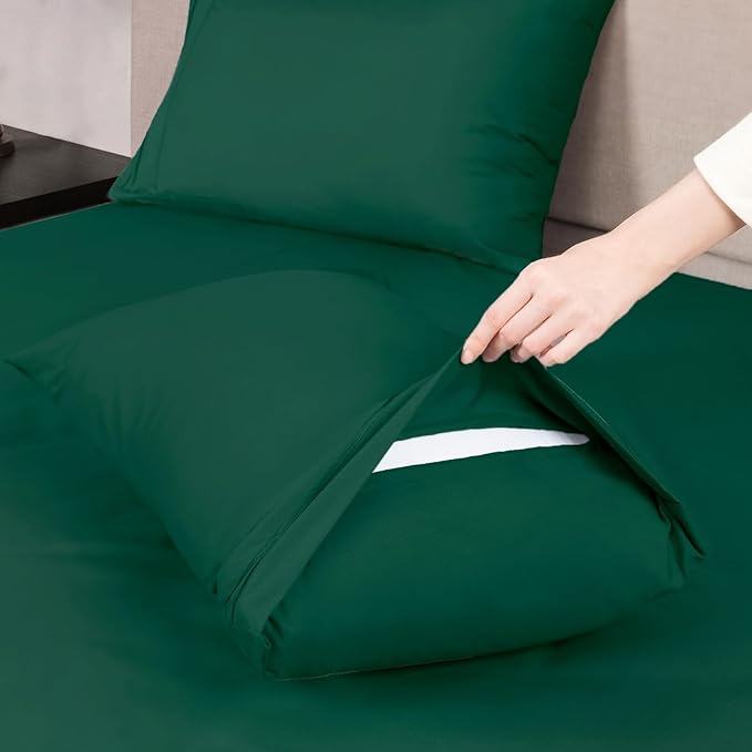 Mejoroom King Size Bed Sheet Set - Hotel Luxury 1800 Bedding Sheets & Pillowcases - 16" Deep Pocket Fitted Sheet, Soft, Wrinkle& Breathable, Fade Resistant - 4 Piece(King, Emerald Green)
