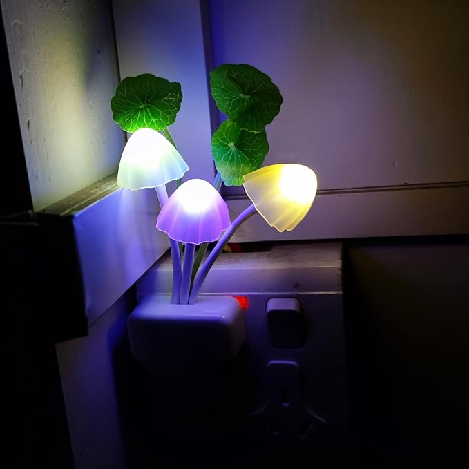 AUSAYE Plug in Night Light, Lotus Leaf Style Mushroom Light LED Nightlights for Kids, Adults, Bedroom, Bathroom,Hallway, Stairs, Kitchen Pack of 6