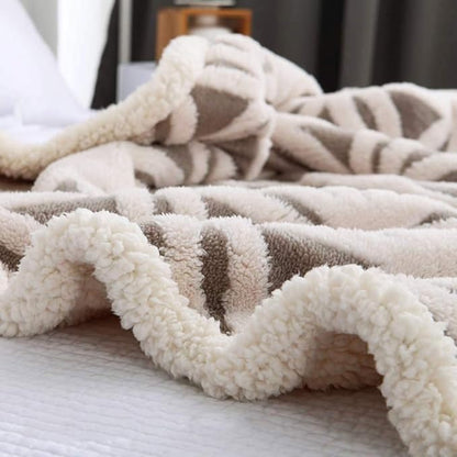 LOMAO Sherpa Fleece Blanket 71x80 Fuzzy Soft Throw Blanket Dual Sided Blanket for Couch Sofa Bed (Grey, 71''x 80'')