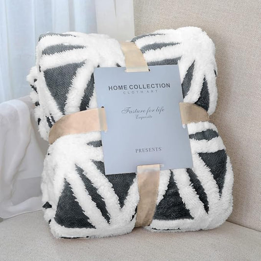 LOMAO Sherpa Fleece Blanket Fuzzy Soft Throw Blanket Dual Sided Blanket for Couch Sofa Bed (Dark Grey, 90''x110'')