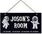 Personalized Signs Astronaut Sign Wall Art Decoration Exquisite Decorative Signs Custom Name for Children Baby Bedroom Kids Room Wall Art Decor Outer Space Themed Nursery Decor For Girls Boys Room