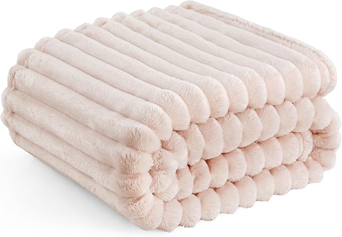 Bedsure GentleSoft Crystal Pink Twin Blanket for Bed - Super Soft Cozy Blankets for Women, Cute Large Blanket for Girls, 66x90 Inches