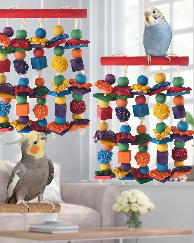 Bird Toys, 2PCS Parrot Foraging Hanging Toy, Multicolored Natural Wooden Blocks Parakeet Chewing Toys mit Rattan Wicker Balls, for Medium Small Cockatoos Budgie Lovebird Cockatiel Conure-Mewly Pet