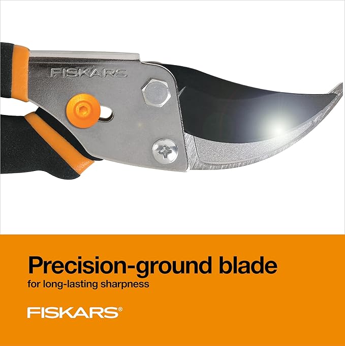 Fiskars Bypass Pruning Shears, 5/8-Inch Cut Capacity Garden Clippers, Gardening Scissors with Sharp, Rust Resistant Steel Blade-Mewly Pet