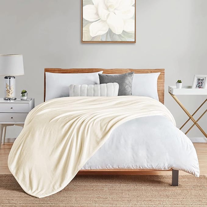 Walensee Fleece Blanket Plush Throw Fuzzy Lightweight (King Size 108x90 Cream) Super Soft Microfiber Flannel Blankets for Couch, Bed, Sofa Ultra Luxurious Warm and Cozy for All Seasons