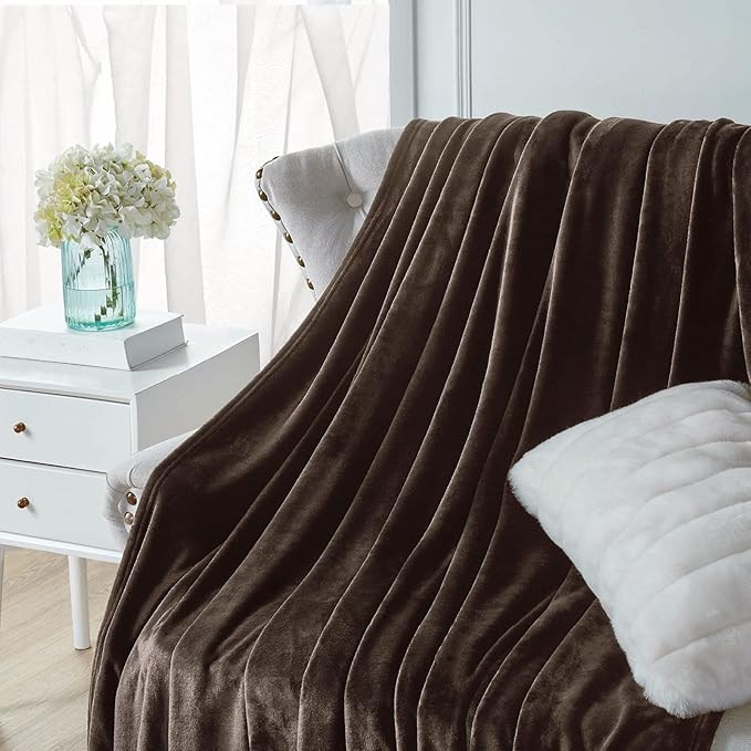 Walensee Fleece Blanket Plush Throw Fuzzy Lightweight (King Size 108x90 Brown) Super Soft Microfiber Flannel Blankets for Couch, Bed, Sofa Ultra Luxurious Warm and Cozy for All Seasons