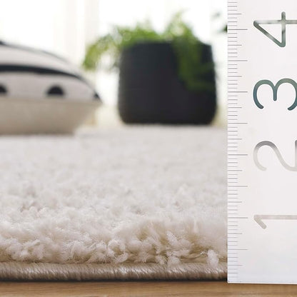 SAFAVIEH Arizona Shag Collection Area Rug - 6' x 8', Ivory & Beige, Moroccan Design, Non-Shedding & Easy Care, 1.6-inch Thick, Ideal for The Living Room, Dining, Bedroom (ASG741A)