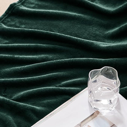 Exclusivo Mezcla Fleece Blanket Queen Size for Bed, Super Soft and Warm, All Season Use, Cozy, Plush, Lightweight, 90x90 Inches, Forest Green
