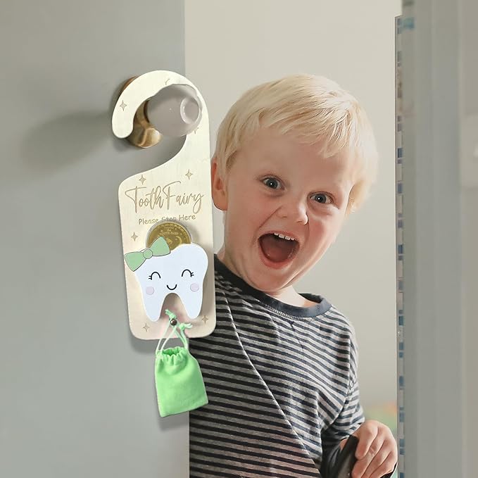 Tooth Fairy Door Hanger, Wooden Tooth Fairy Money Holder with Tooth Coins for Lost Tooth Kids Gifts (Green)