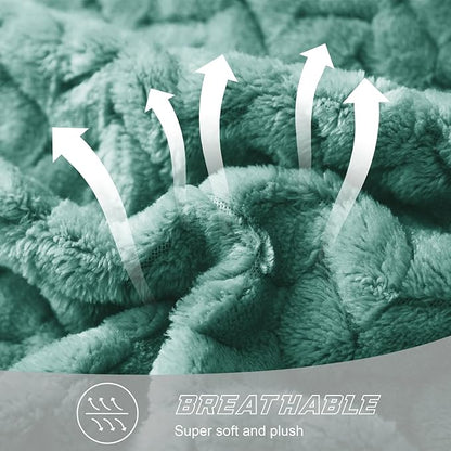 Exclusivo Mezcla Fleece Throw Blanket for Couch, 50x70 Inches Soft Cozy Jacquard Flannel Blankets, Lightweight Fuzzy Plush Warm Throws for Winter, Celadon