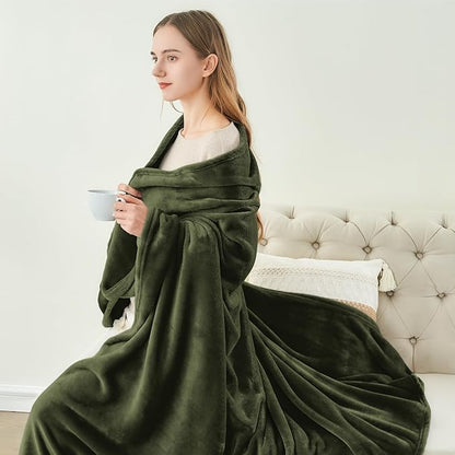 BEDELITE Fleece Blanket Olive Green Throw Blankets for Couch & Bed, Luxury Plush Cozy Fuzzy Blanket 50x60 inches, Super Soft Warm Lightweight Throw Blanket for Travel Camping