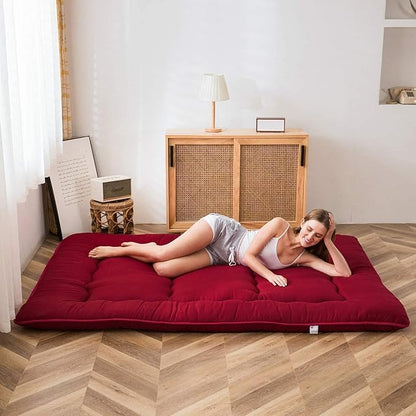 MAXYOYO Japanese Floor Futon Mattress - Thicken Sleeping Pad, Foldable Roll Up Mattress Topper, Guest Floor Bed, Burgundy, Queen