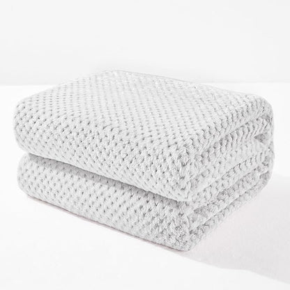 Exclusivo Mezcla Fleece Throw Blanket Extra Large, Super Soft and Warm Blankets for Couch, Sofa and Bed Waffle Textured, Cozy, Fuzzy and Lightweight (Mixed Light Grey, 50x70 Inches)