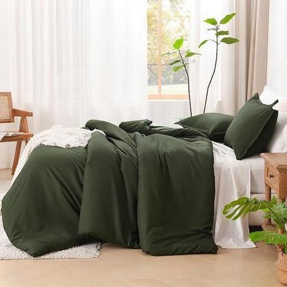 Litanika Comforters Olive Green Oversized King Size, 3 Pieces Lightweight Solid Bedding Comforter Set, All Season Fluffy Bed Set (120x98In Comforter & 2 Pillowcases)