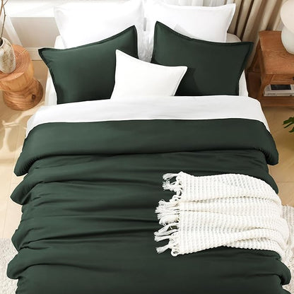 Litanika Forest Green Comforters Oversized King Size, 3 Pieces Lightweight Solid Bedding Comforter Set, All Season Fluffy Bed Set (120x98In Comforter & 2 Pillowcases)