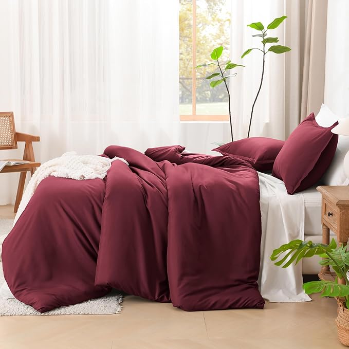 Litanika Burgundy Red Comforter Set Twin/Twin XL Size, 2 Pieces Lightweight Solid Bedding Comforter Set, All Season Fluffy Bed Set (66x90In Comforter & 1 Pillowcase)