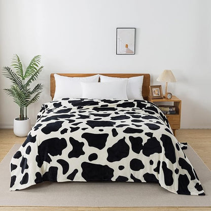 Fleece Cow Print Blanket - Premium Lightweight Anti-Static Bed Cow Throws Soft Cozy Warm Blankets Plush Gift, Bedroom Decor 90" x 108"(Black Cow King)