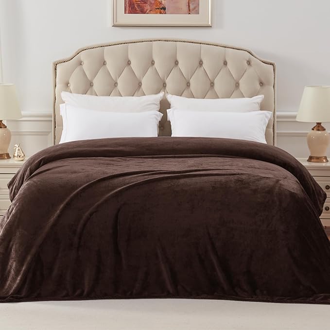 Exclusivo Mezcla Fleece Blanket King Size for Bed, Super Soft and Warm, All Season Use, Cozy, Plush, Lightweight, 90x104 Inches, Coffee