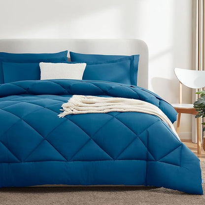 CozyLux Queen Comforter Set Teal - Bed in a Bag Queen Size 7 Pieces, Luxury Soft Bed Set for All Seasons, Bedding Set with Down Alternative Comforter, Sheets, Pillowcases & Shams