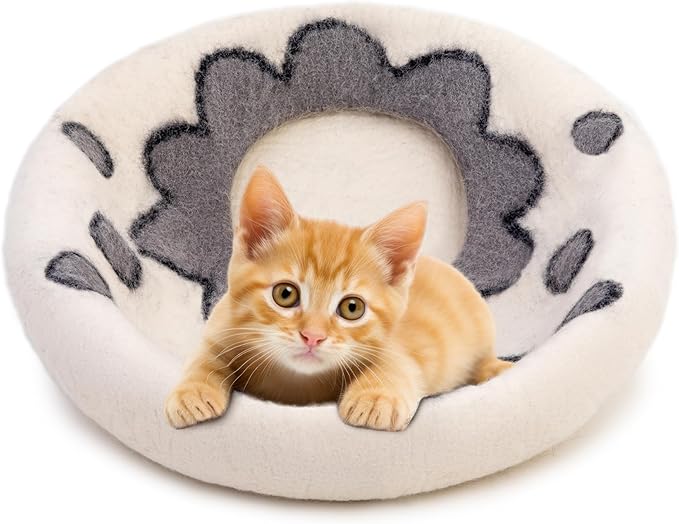 Woolygon Premium Felt Cat Cave Bed – Wool Kitty Beds Handcrafted Kitten Caves Bed for Indoor Cats - Made from 100% Eco-Friendly Merino Wool, Foldable Cat Hidewawy Covered Cat House Pod (Flower Collar)-Mewly Pet