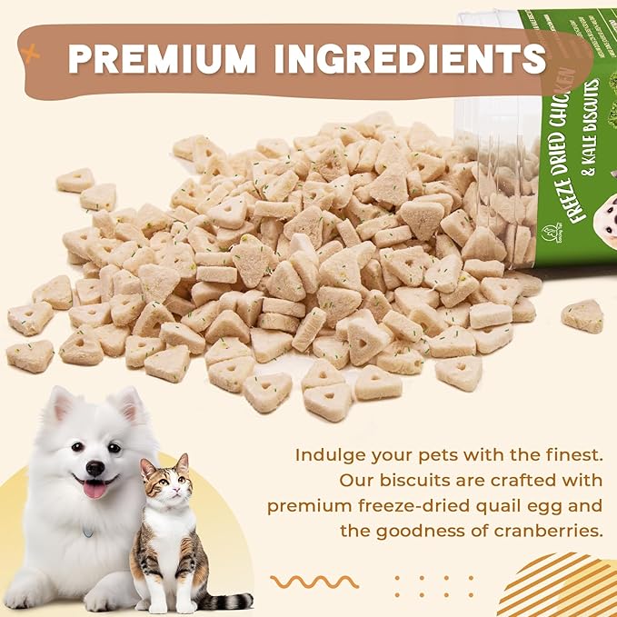 Freeze Dried Chicken & Kale Cube Cat & Dog Treats Biscuits, Dehydrated High Protein Weight Control Traing Treats for Small Dogs Cats 1.8 Ounce-Mewly Pet