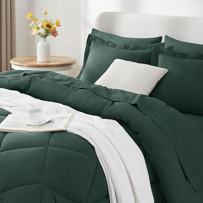 CozyLux Queen Comforter Set Forest Green - Bed in a Bag Queen Size 7 Pieces, Luxury Soft Bed Set for All Seasons, Bedding Set with Down Alternative Comforter, Sheets, Pillowcases & Shams