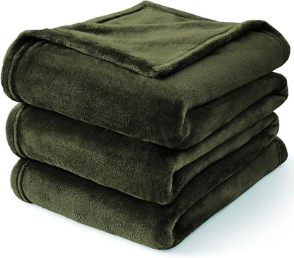 BEDELITE Fleece Blanket Olive Green Throw Blankets for Couch & Bed, Luxury Plush Cozy Fuzzy Blanket 50x60 inches, Super Soft Warm Lightweight Throw Blanket for Travel Camping