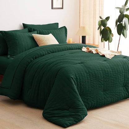 CozyLux King Size Comforter Set Emerald Green Seersucker 7 Pieces Bed in a Bag King Comforter Set with Sheets, Luxury Soft Bedding Set with Down Alternative Comforter, Sheets, Pillowcases & Shams