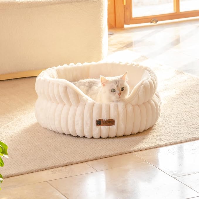 MEWOOFUN Cat Beds for Indoor Cats, Washable Dog Bed for Small Dogs, Round Pet Bed for Puppy and Kitten with Anti-Slip Bottom (Beige, 20"x20"x8")-Mewly Pet