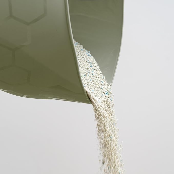 IRIS USA Cat Litter Box with High Walls and Handles, Made with Flexible Plastic, Sage Green-Mewly Pet