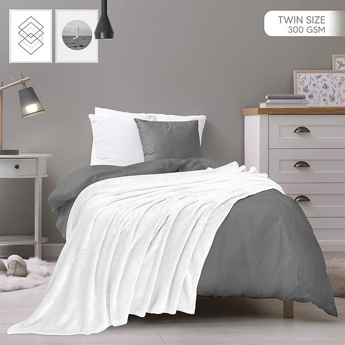 Utopia Bedding Fleece Blanket Twin Size White 300GSM Luxury Anti-Static Fuzzy Soft Microfiber Bed Blanket (60x80 Inch)