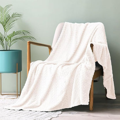Exclusivo Mezcla Fleece Throw Blanket for Couch, 50x70 Inches Soft Cozy Jacquard Flannel Blankets, Lightweight Fuzzy Plush Warm Throws for Winter, Off White