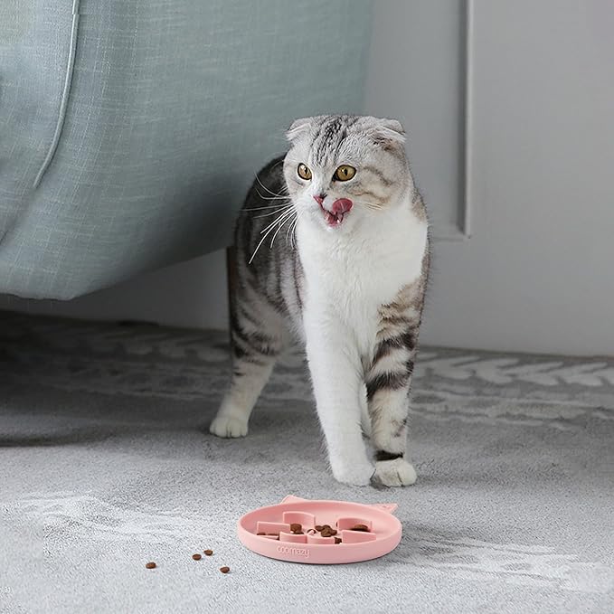 Coomazy Silicone Slow Feeder Dog Cat Bowls, Interactive Puzzle Toy for Pets Dry/Wet Food Training, Keeps Dogs Cats Busy, Prevents Puppy Kitty Overeating (Pink, 0.8 Cup)-Mewly Pet