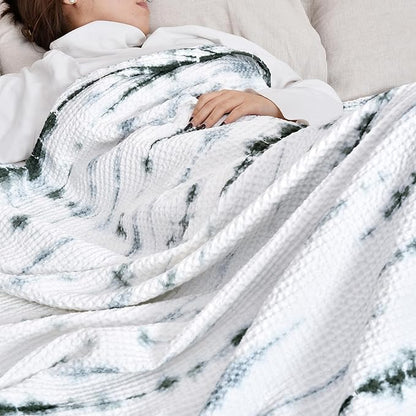 PHF 100% Cotton Tie-dye Waffle Weave Blanket Queen Size,Soft Breathable Skin-Friendly Durable Layering for All Season, Manual Elegant Delicate Pattern for Bed, Home Decor, Couch,Tie Dyed Green, 90x90