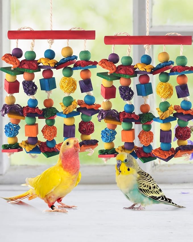 Bird Toys, 2PCS Parrot Foraging Hanging Toy, Multicolored Natural Wooden Blocks Parakeet Chewing Toys mit Rattan Wicker Balls, for Medium Small Cockatoos Budgie Lovebird Cockatiel Conure-Mewly Pet