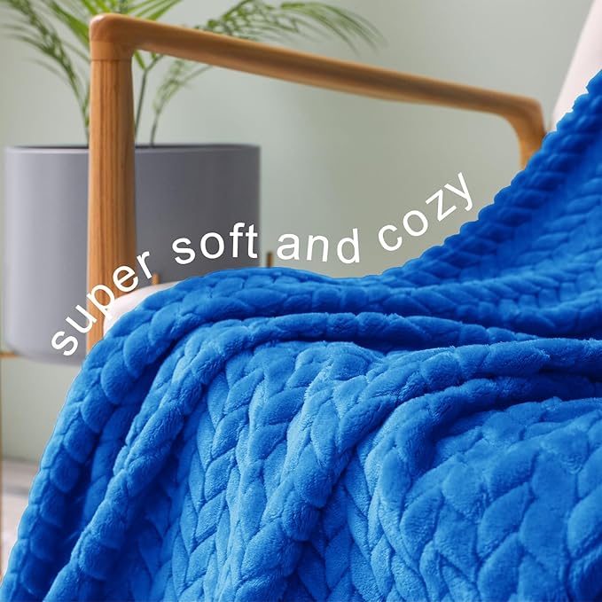 Exclusivo Mezcla Fleece Throw Blanket for Couch, 50x70 Inches Soft Cozy Jacquard Flannel Blankets, Lightweight Fuzzy Plush Warm Throws for Winter, Cobalt Blue